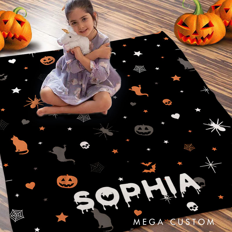Personalized Black Ghost and Pumpkin Pattern Blanket Ideal for Spooky and Stylish Halloween Vibes