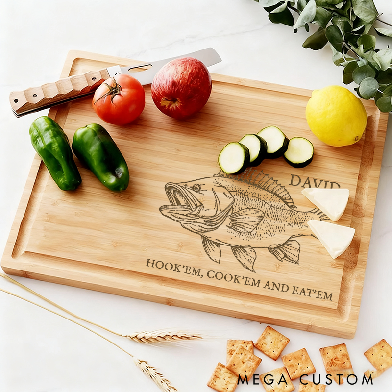 Personalized Fishing Cutting Board Christmas Gift for Dad Father's Day Gift for Grandpa Big Mouth Bass Decor Hook'em Cook'em Board Perfect Gift For Fishing Lover