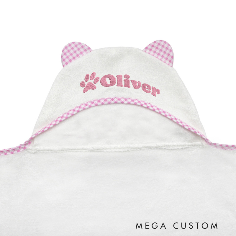 Personalized Baby Towel for Babies Offering Custom Name Embroidery and Gentle Comfort After Bath