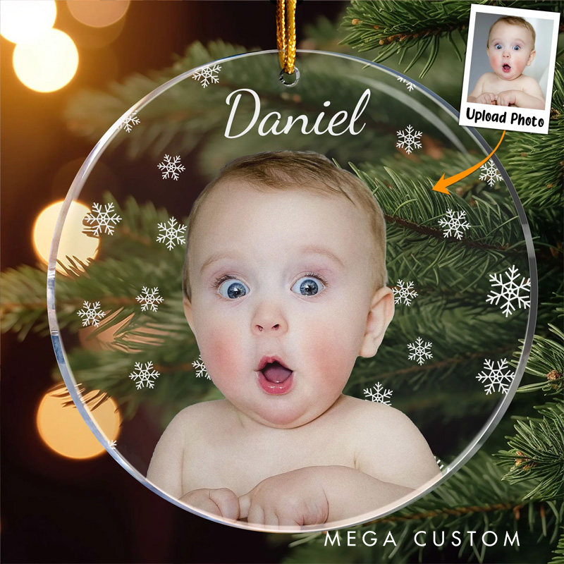 Personalized Photo and Snowflakes Christmas Ornament with Custom Name for Heartwarming Holiday Memories