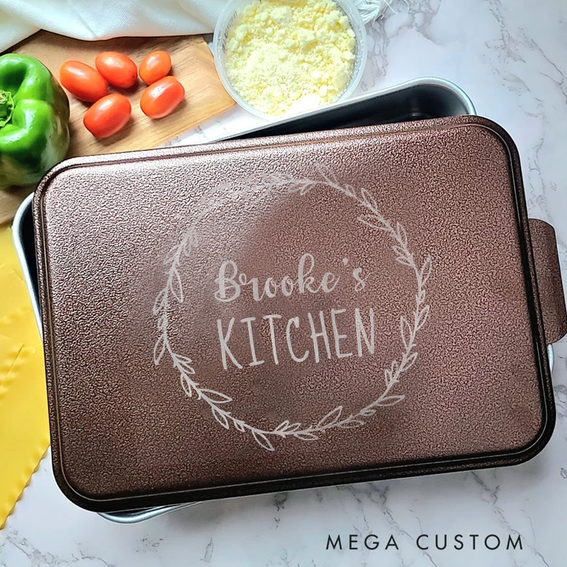 Personalized Aluminum Baking Pan with Lid Engraved Name Kitchen Cake Pan for Baker Mom Grandma Gift Baking Lover Gifts
