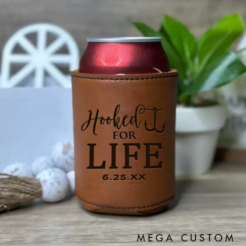 Personalized Fishing Can Cooler Hooked for Life Wedding Cup Sleeve Couples Gift Insulated Drink Holder for Engagements and Fishing Lovers