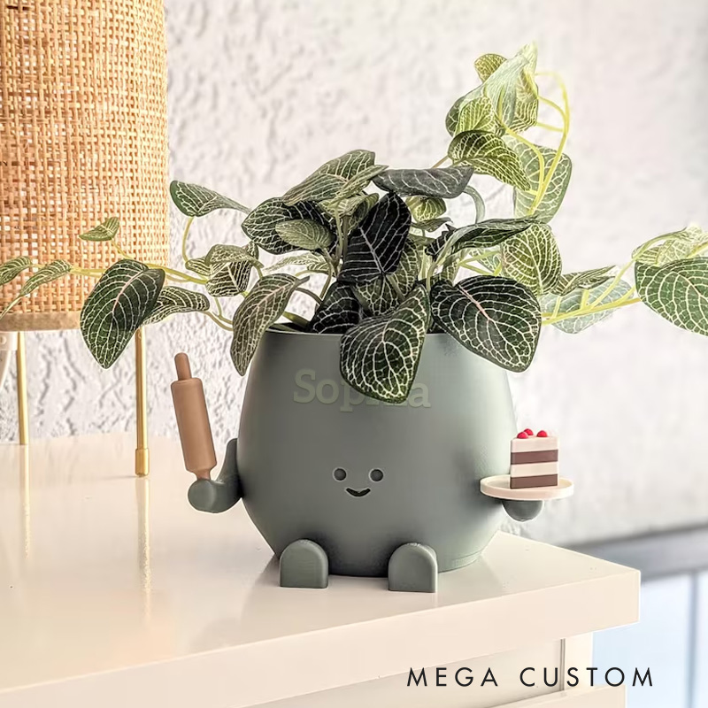 Personalized Baker Plant Pot Custom Happy Face Planter Pots with Name Indoor Plant Pot for Baker Christmas Gift for Baking Lovers