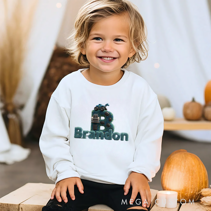 Personalized Kids Sweatshirt and Holiday Pullover with 3D Initial Letter and Robot Design Featuring Fun Cartoon Style for a Playful Everyday Look