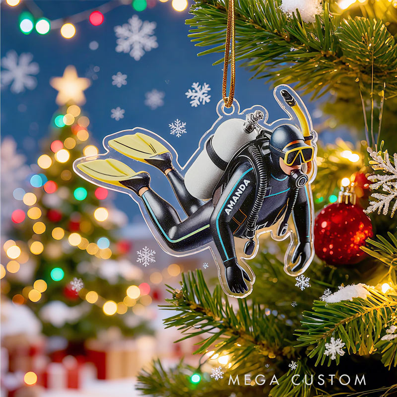 Personalized Scuba Diver Acrylic Ornament with Name Home Decor Christmas Birthday Gift for Divers Ocean Adventure Enthusiasts