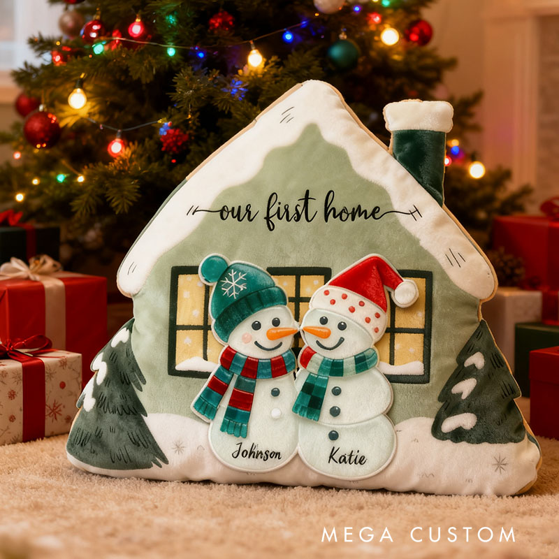 Personalized Holiday Pillow Graphic 3D Print Custom Family Names Cozy Winter Decor with Snowman Family Design Soft Accent Cushion Christmas Gifts