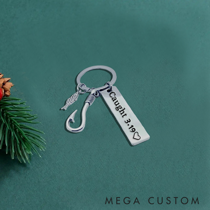 Personalized Fishing Keychain Hooked and Caught Design Custom Time Romantic Gift for Couples and Fishing Lovers