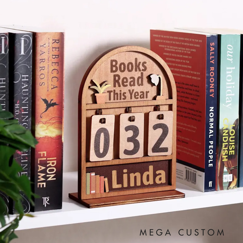 Personalized Books Read This Year Counter Wooden Books Tracker with Name Bookshelf Decor for Book Lover Bookish Librarian Reader Christmas Gift