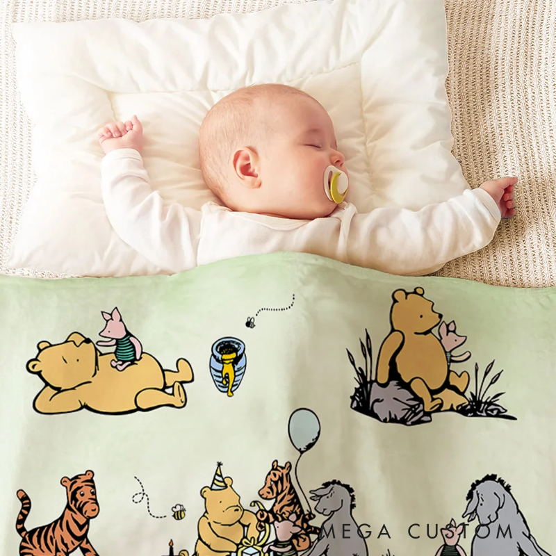 Personalized Classic Winnie the Pooh Illustration Soft Throw Blanket with Name Nusery Decor Birthday Baby Shower Gift for Newborns Boys Girls