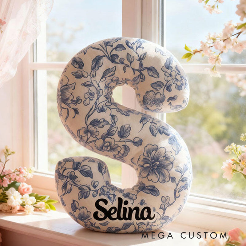 Personalized Blue Floral Pattern Initial Pillow with Custom Name Graphic 3D Print Pillow for Gardening Lovers
