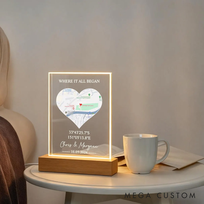 Personalized First Date Map Acrylic LED Light Valentine's Day Gift for Traveling Lovers