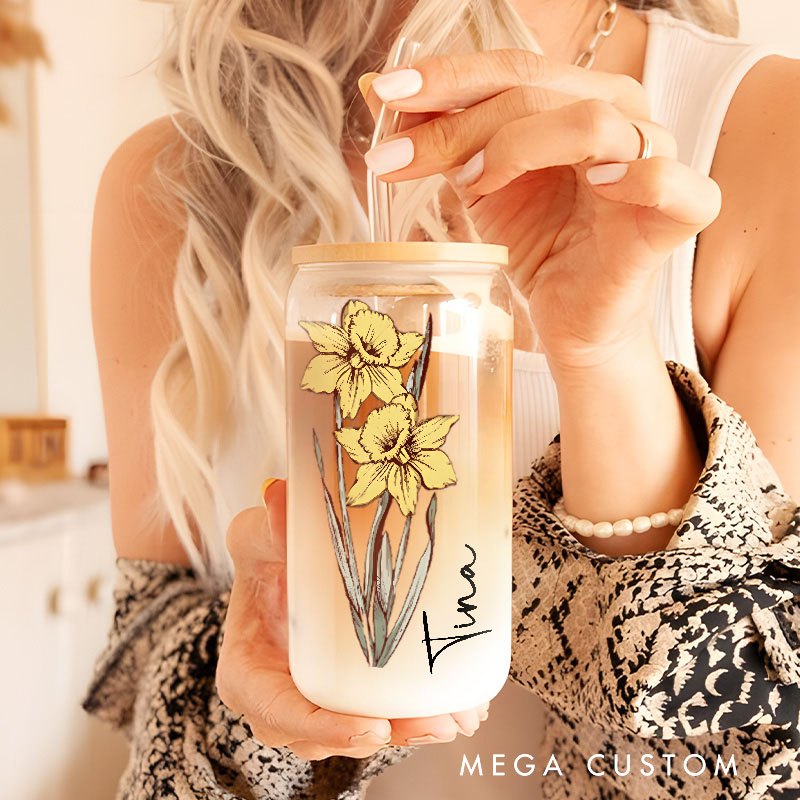 Personalized Birthday Flower Engraved Name Glass for Delicate and Feminine Aesthetic Beautiful Glasse Cup