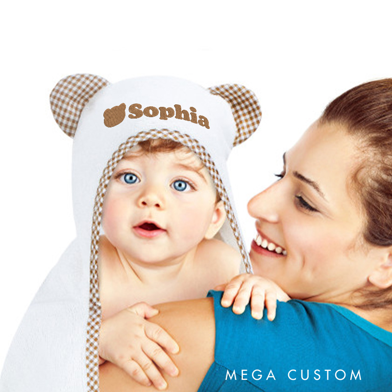 Personalized Baby Towel for Babies Offering Custom Name Embroidery and Gentle Comfort After Bath