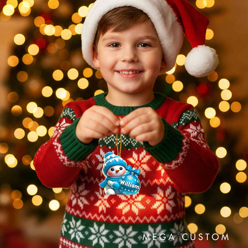 Personalized Name Cartoon Snowman Holding Christmas Ball Ornament Multicolor Christmas Tree Hanging Decor Christmas Gift for Kids Family Friends