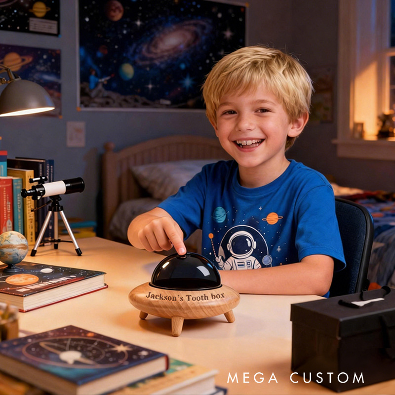 Personalized Astronaut Theme Custom Name Round Spaceship Style Wooden Memory Tooth box