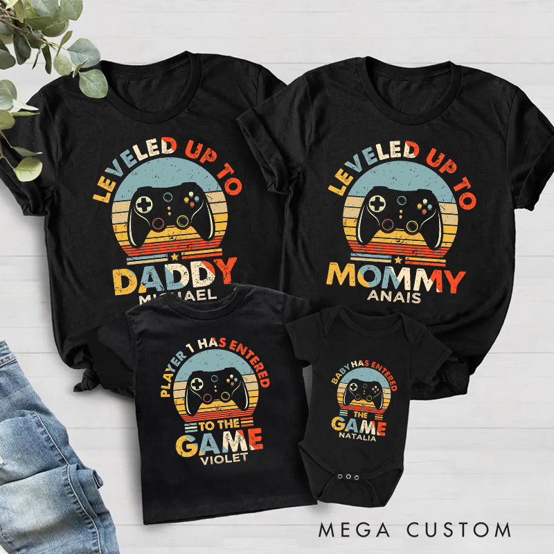 Personalized Level up to Daddy Mommy Family Matching T-Shirts Family Shirts Newborn Baby Gift Video Game Tshirt Geek Gaming Nerd Shirt Father’s Day