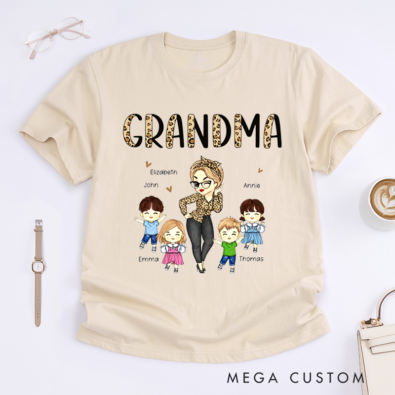 Personalized Classic T-Shirts Grandma Custom Names Family Gifts Unique Leopard Print Classic Tee for Grandmother