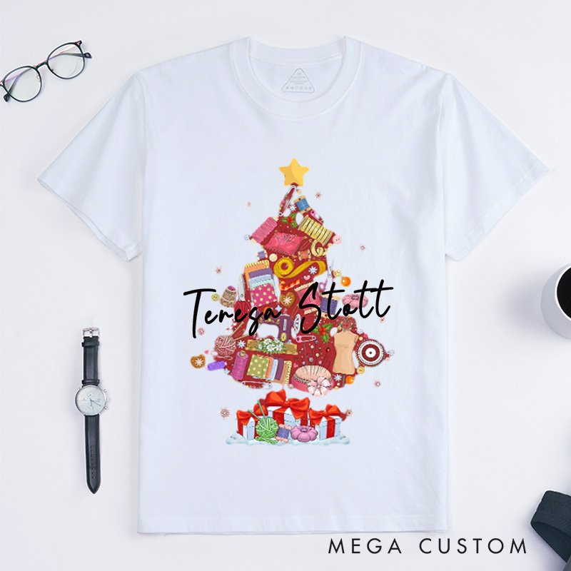 Personalized Sewing Machine Christmas Tree Classic T-Shirts Quilting Shirt Sewing Lover T-Shirt Christmas Tailor Gift Sewing Christmas Shirt