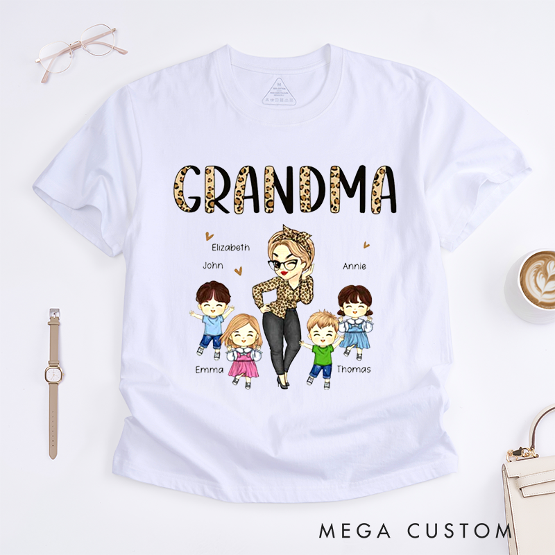 Personalized Classic T-Shirts Grandma Custom Names Family Gifts Unique Leopard Print Classic Tee for Grandmother