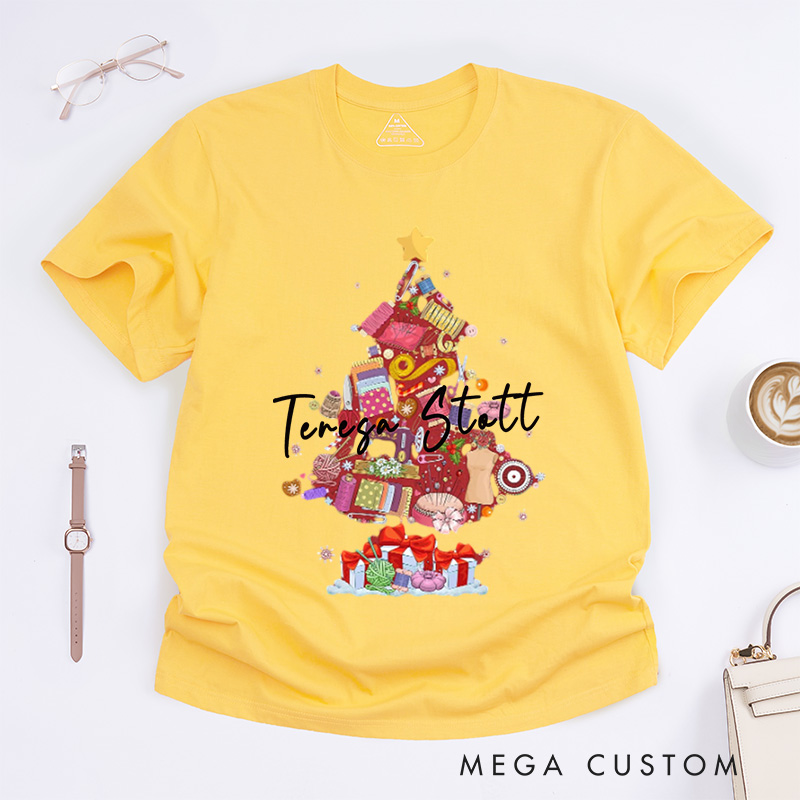 Personalized Sewing Machine Christmas Tree Classic T-Shirts Quilting Shirt Sewing Lover T-Shirt Christmas Tailor Gift Sewing Christmas Shirt