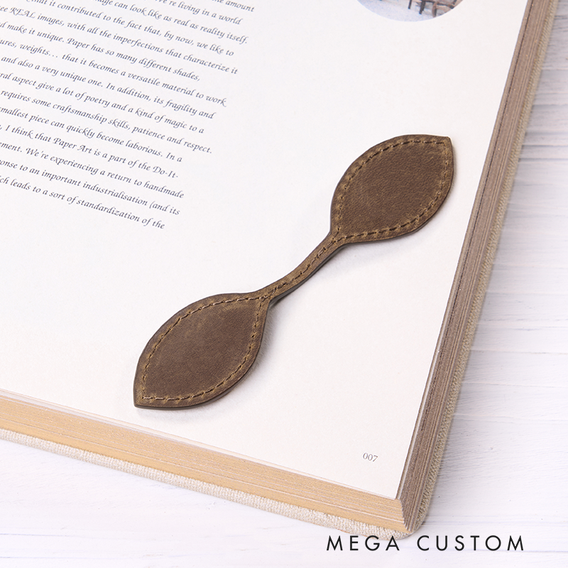 Personalized Leather Bookmark Leaf Shaped Bookmark Custom Name Engraved Page Marker Elegant Gift for Nature Lovers and Readers Unique Handmade Rustic Accessory