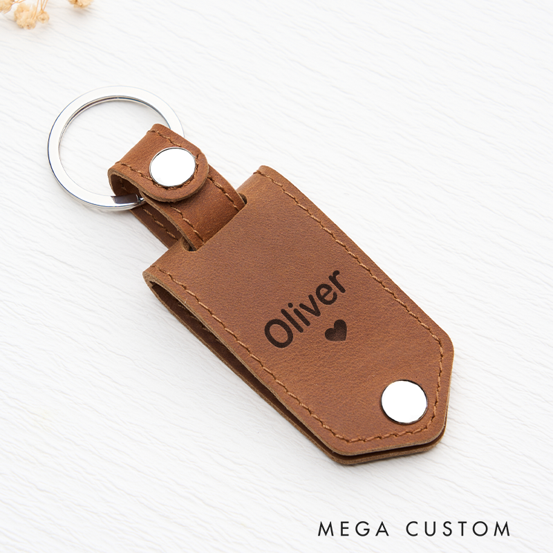 Personalized Leather Photo Keychain for Men Custom Picture Key Ringwith Name Engraved Leather Key Chain Anniversary Gift for Him Groomsmen Gift Birthday Gift for Dad Boyfriend Husband
