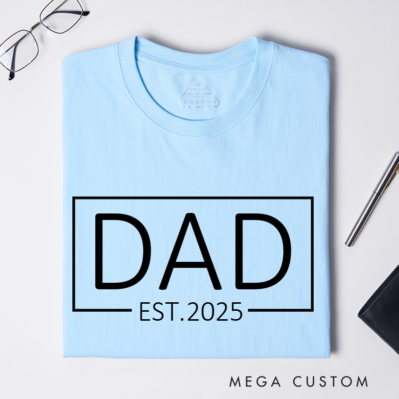 Personalized Dad T-Shirt Custom Father's Day Gift for New Dads Pregnancy Announcement Comfortable Cotton Shirt for Men Birthday Gift Idea