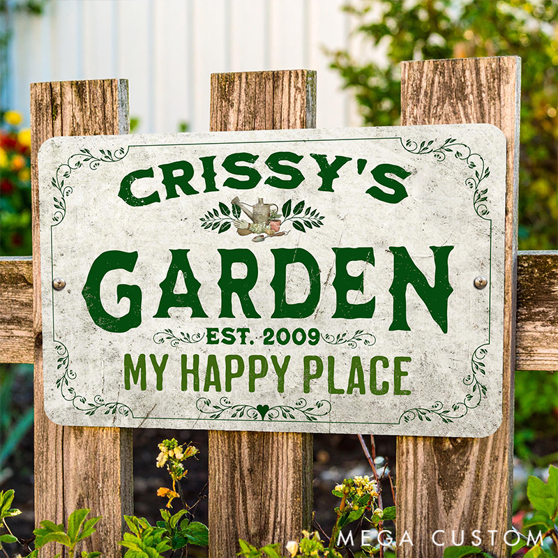 Personalized Metal Garden Sign Rustic Pollinator Custom Outdoor Decor Gifts for Mom Garden Lover Gift 