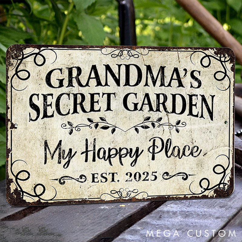 Personalized Rustic Metal Garden Sign Decor Custom Outdoor Decor Gifts for Mom Garden Lover Gift