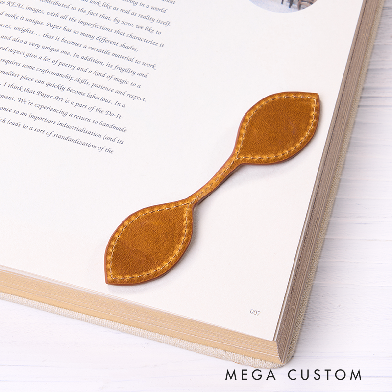 Personalized Leather Bookmark Leaf Shaped Bookmark Custom Name Engraved Page Marker Elegant Gift for Nature Lovers and Readers Unique Handmade Rustic Accessory