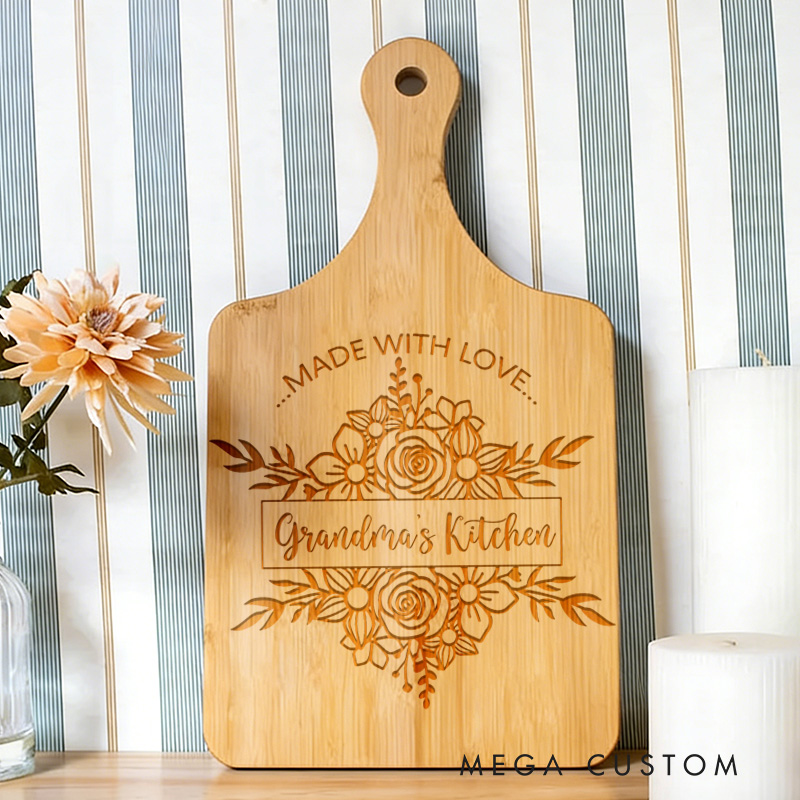 Personalized Grandma's Kitchen Cutting Board Custom Engraved Cutting Board for Grandma Gifts Home Decor Cooking Anniversary Birthday