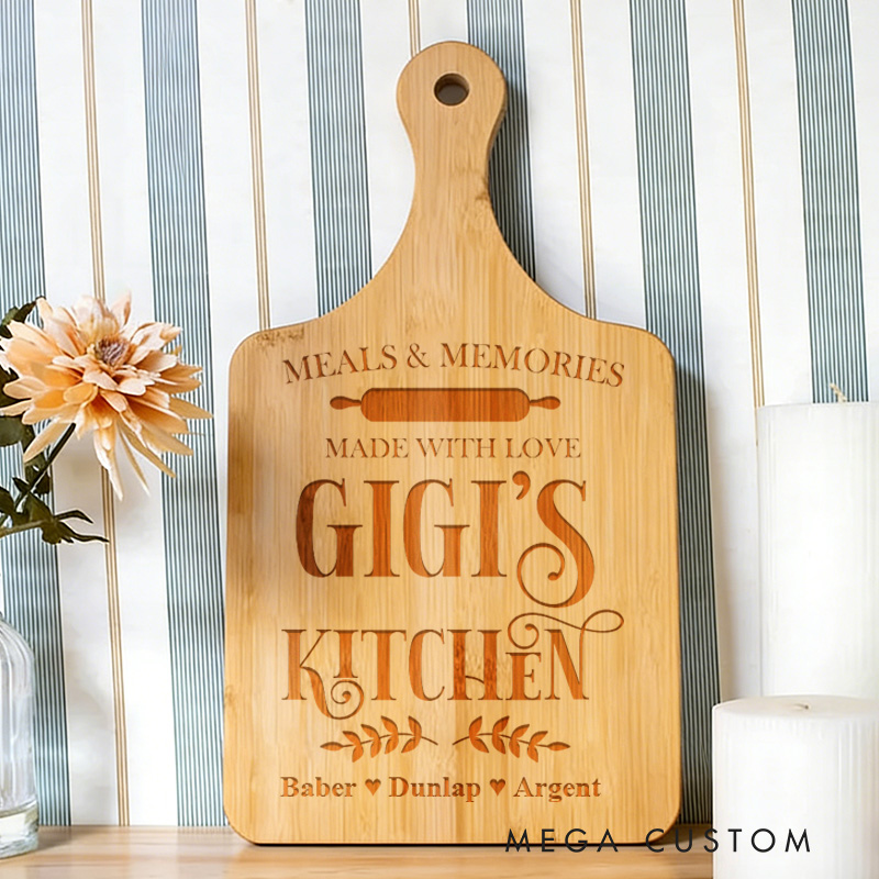 Personalized Engraved Kitchen Cutting Board Custom Wooden Paddle Board Meals and Memories Design for Grandma Gifts Home Decor
