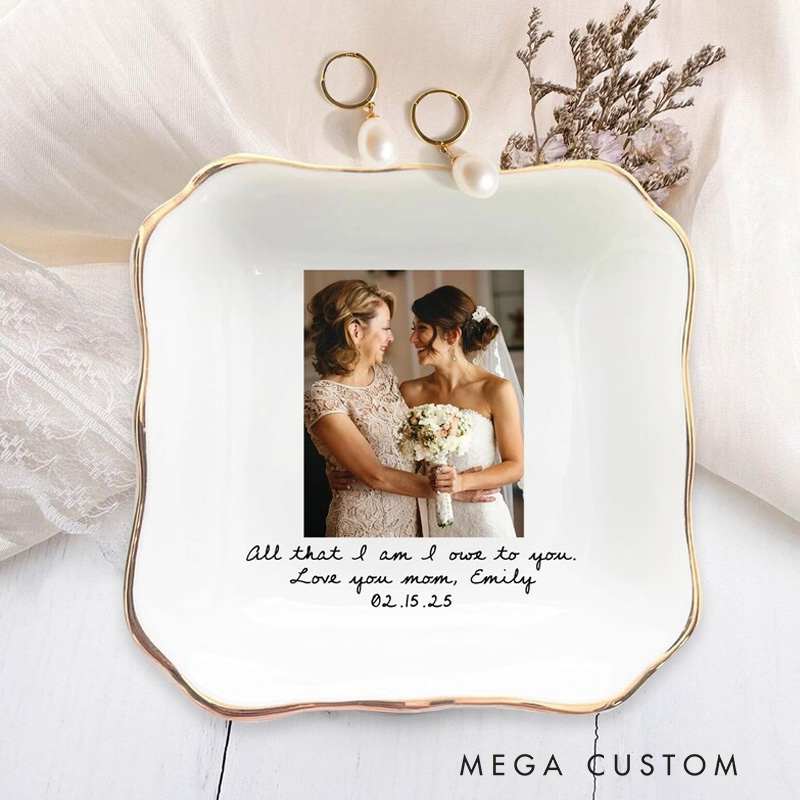 Personalized Custom Mom Gift From Daughter Mother Of The Bride Gift Mother Of The Groom Jewelry Dish Wedding Favor Gift For Mom Mom Ring Trinket Dish