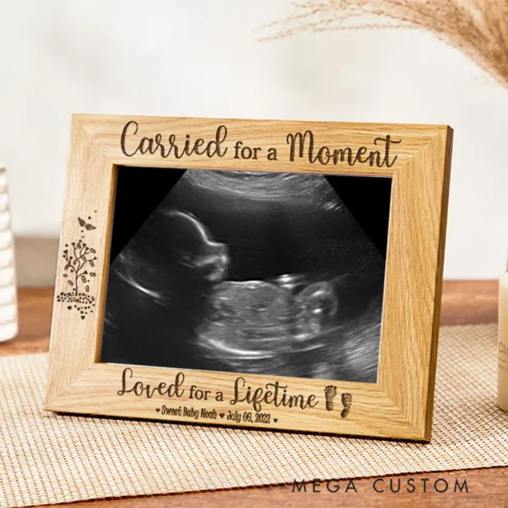 Personalized Pregnancy Infant Loss Photo Frame Misscarriage Gift in Memory of Baby Carried for A Moment Loved for A Lifetime Frame
