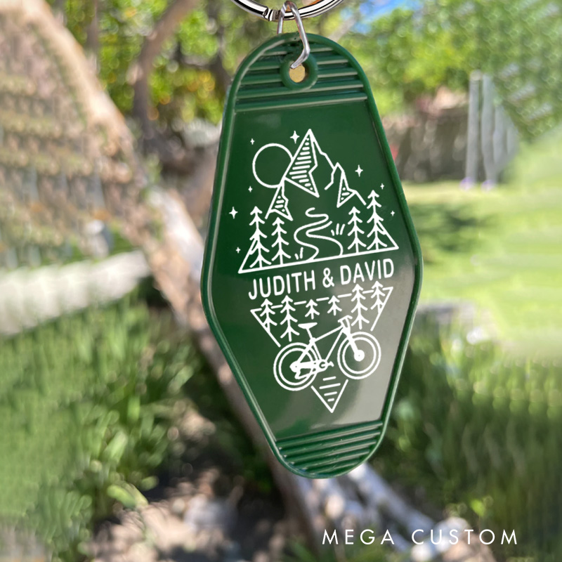 Personalized Outdoor Mountain Adventure Couple Keychain Nature Lovers Keychain Gift for Hiking