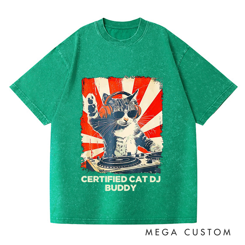 Personalized Washed T-Shirts Cool Retro Cat DJ Buddy Music Lover and Funny Cat DJ with Headphones Art T-Shirt