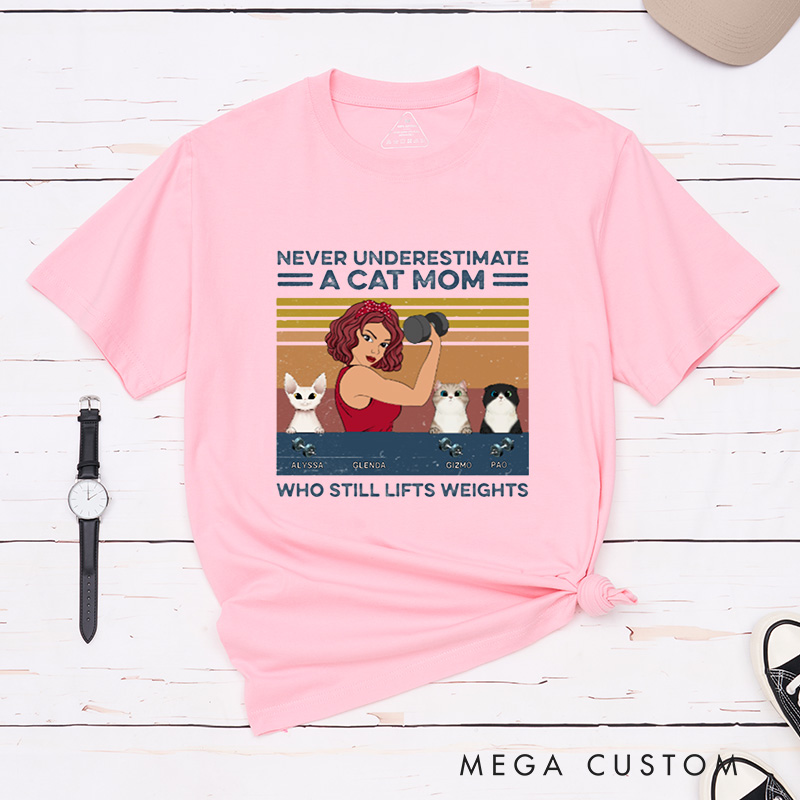 Personalized Funny Gym T-Shirt with I Like Lifting And My Cats for Fitness Enthusiasts Bodybuilders and Gym Lovers