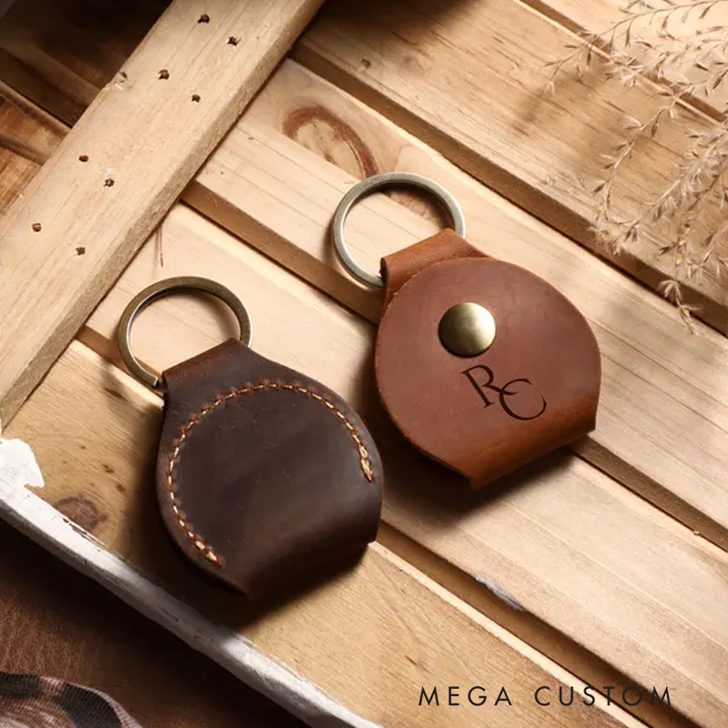 Personalized Leather Guitar Pick and Silver Commemorative Coins Custom Guitar Pick Key Fob Guitar Player Gift Case Guitar Pick Keychain