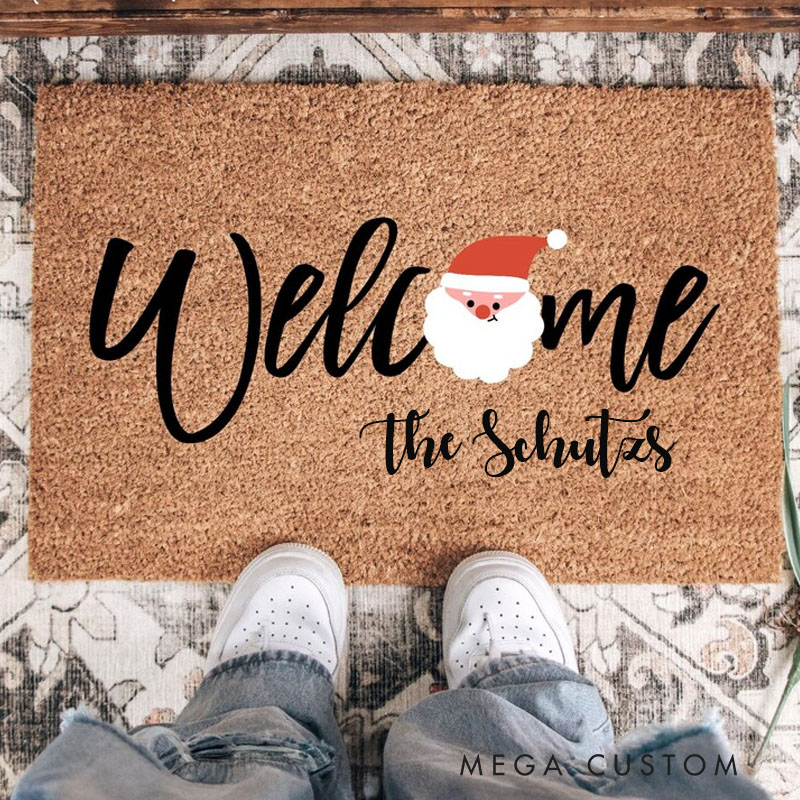 Personalized Christmas Welcome Door Mat for New Home Housewarming Gift Custom Holiday Floor Mat Festive Outdoor Entrance Rug for Front Porch Decor