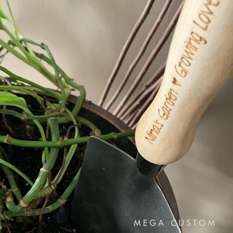 Personalized Garden Tools Great Gift for the Gardener with Custom Text Gardening Lovers Gift 