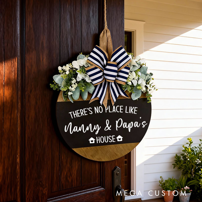 Personalized Door Hanger for Grandparents Nana & Papa Front Door Sign Custom Grandparent Decor Wooden Door Sign Housewarming Gift 
