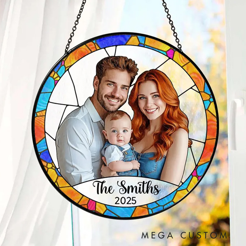 Personalized Custom Family Portrait Glass Suncatcher Custom Portrait Stained Glass Suncatcher for Window Hanging Unique Glass Art Gift Gift for Dad