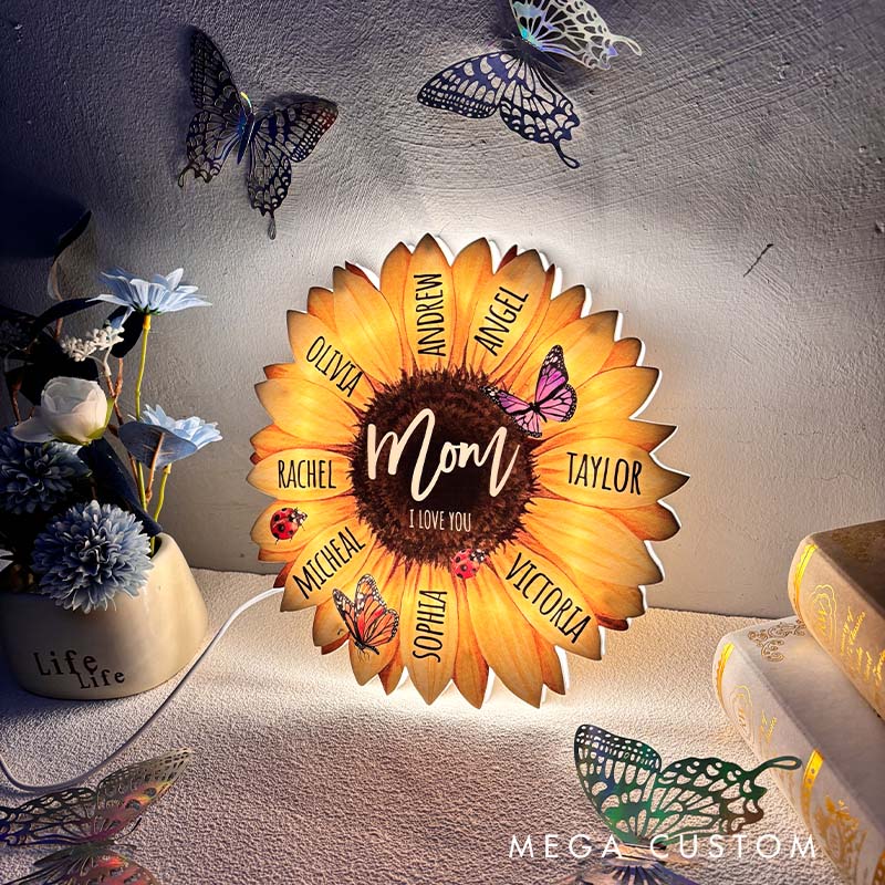 Personalized Family Member Name Sunflower Acrylic Lamp LED Night Light Custom Name Design for Mom Unique Gift for Mother's Day