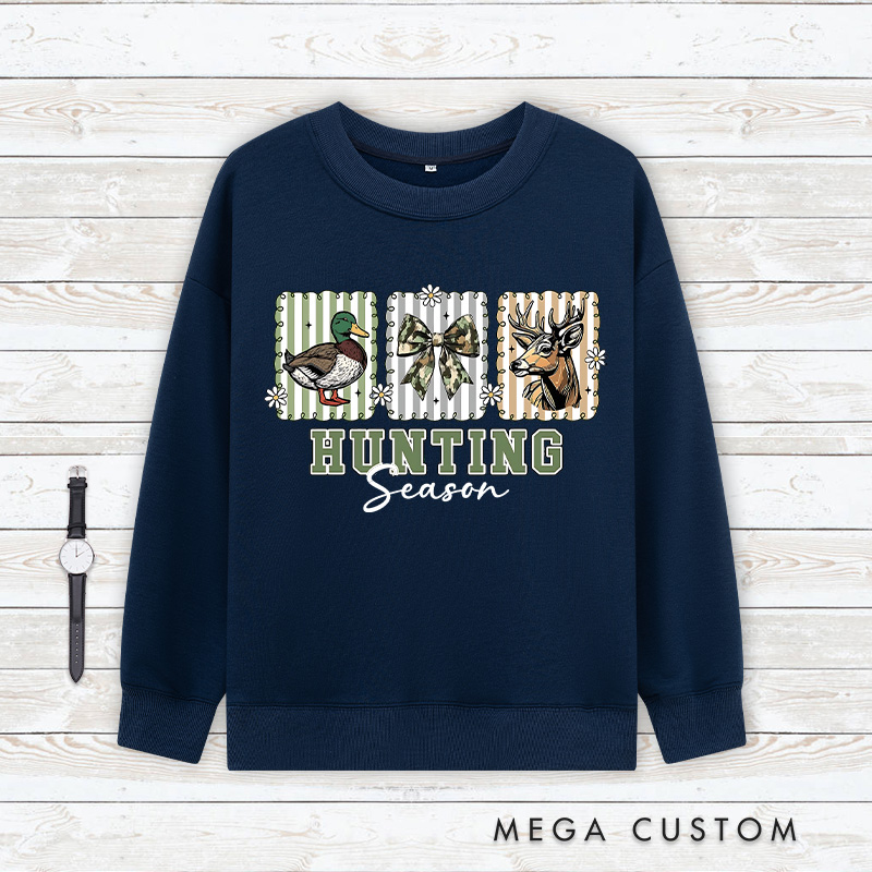 Personalized Hunting Season Sweatshirt Preppy Camo Bow Sweatshirt Deer Hunting Sweatshirt Coquette Hunting Shirt Gift for Hunting Lover
