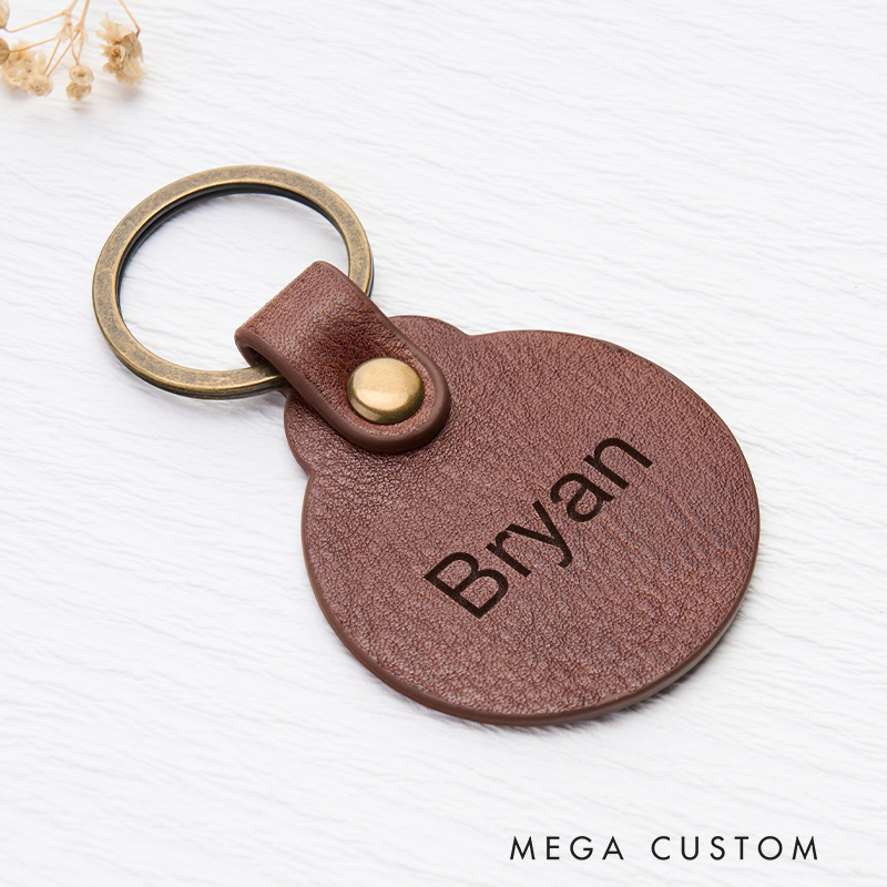 Personalized Leather Keychain for Men Custom Round Keychain with Name Engraved Leather Key Chain Anniversary Gift for Him Groomsmen Gift Birthday Gift