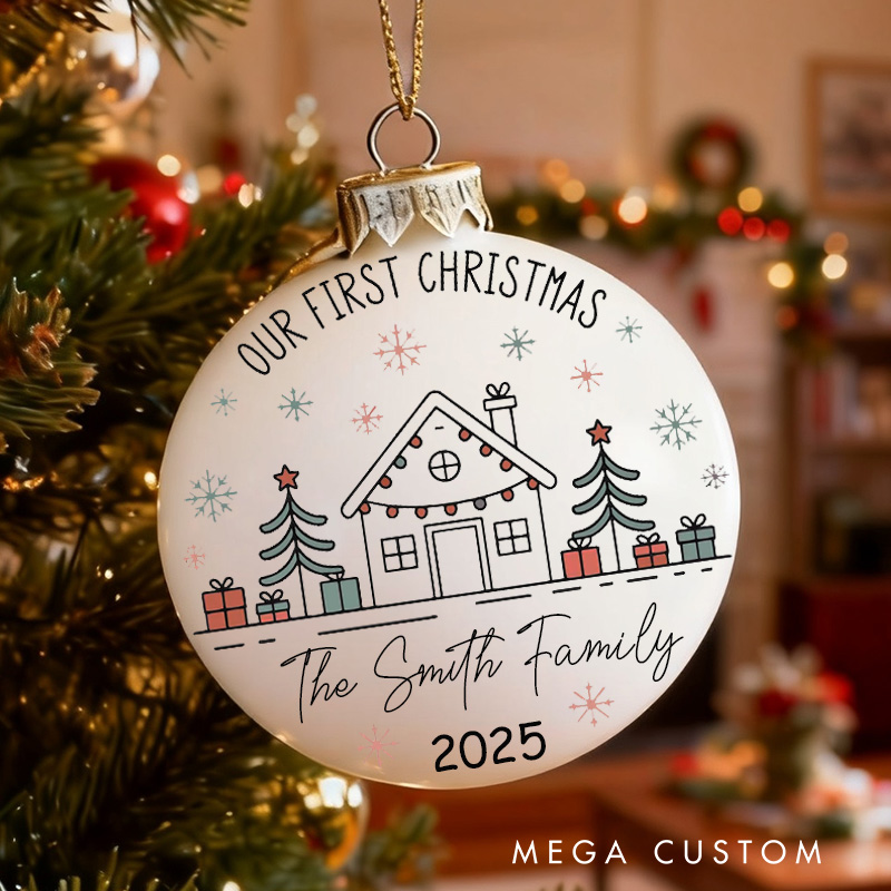 Personalized Christmas Ball Our First Christmas Ball Ornament in New Home 2025 Family Name Keepsake Holiday Decoration Custom Family Christmas Gift