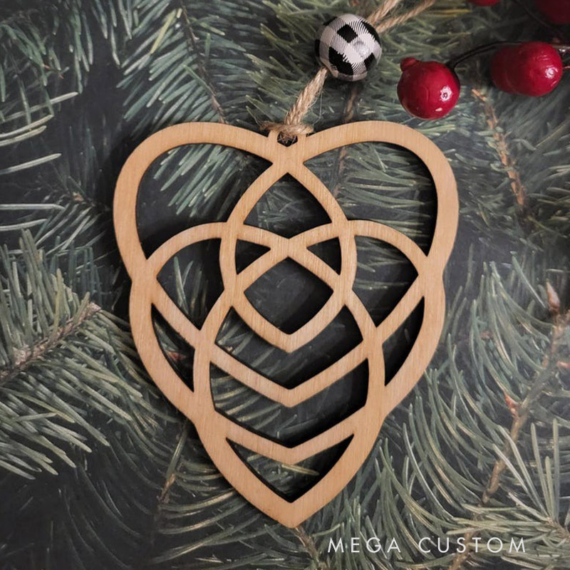 Personalized Celtic Heart Story Ornament Mother and Child Ornament Symbol of Eternal Love Motherhood Keepsake Unique Gift for Moms