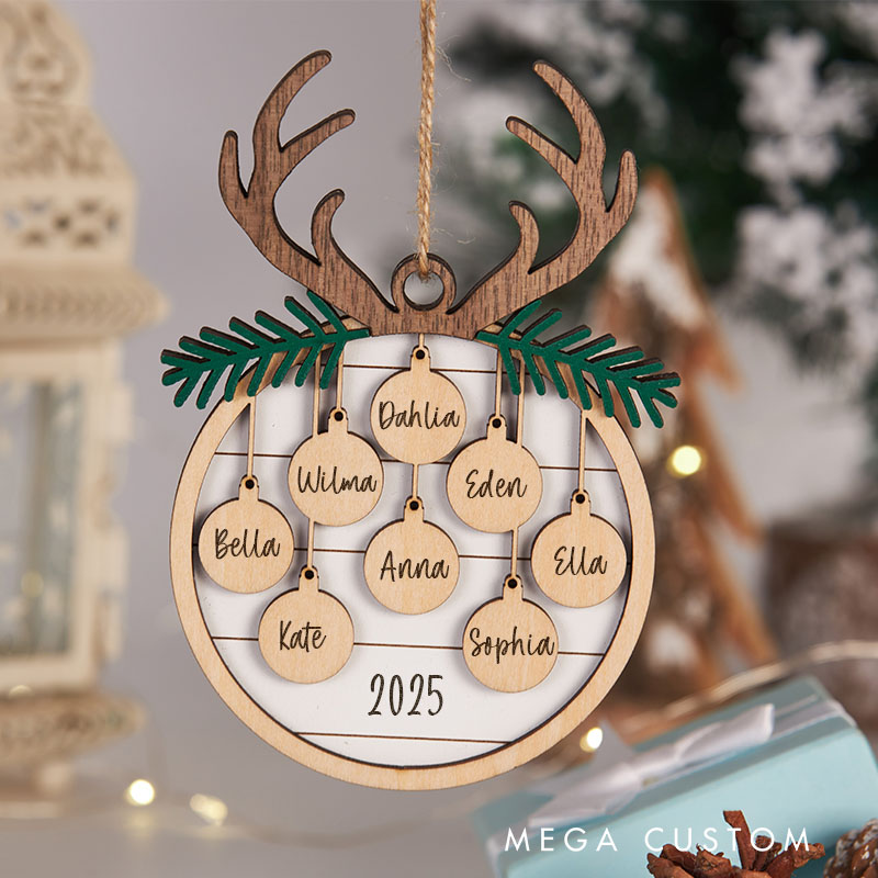Personalized Wooden Christmas Ornament Custom Family Christmas Ornament with Name Holiday Decoration Perfect Gift For Families Or Friends