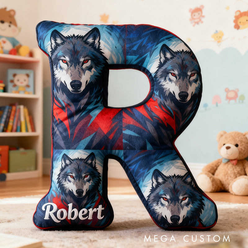 Personalized Wolf-Themed Cushion Pillow Gift for Love Wild Animals Pillow Gift for Kid Outdoor Adventure Hunting Enthusiasts