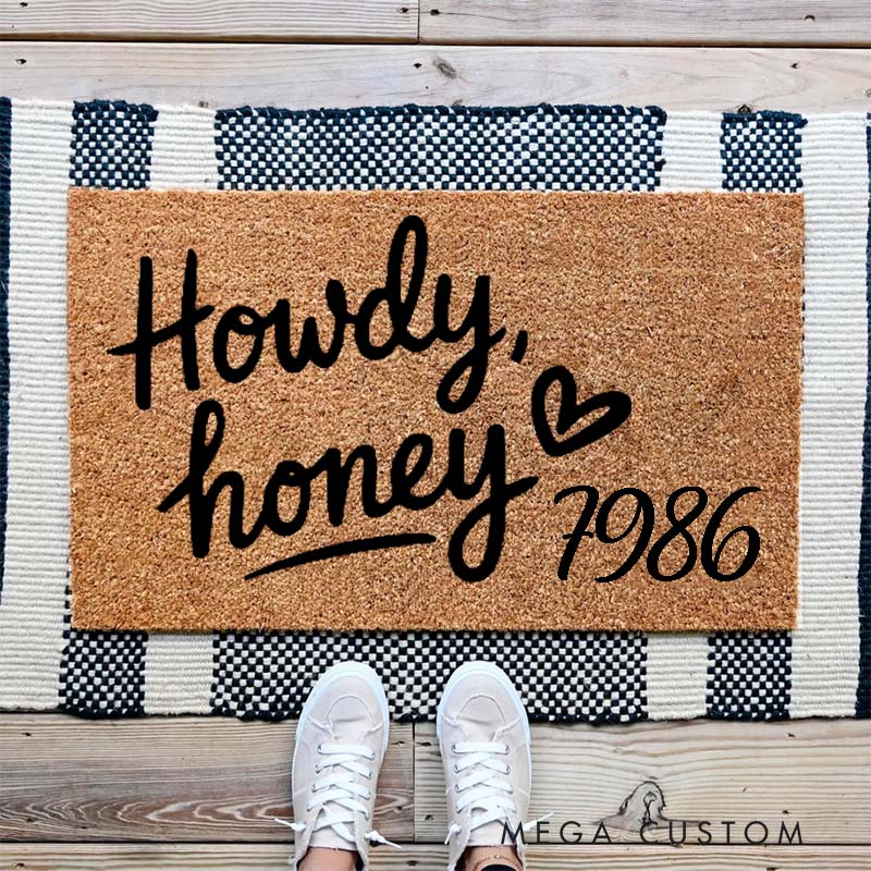 Personalized Howdy Honey Doormat Cowgirl Decor Home Doormat Western Decor Texas Doormat Home Gift Outdoor Doormat Closing Gift Housewarming Gifts